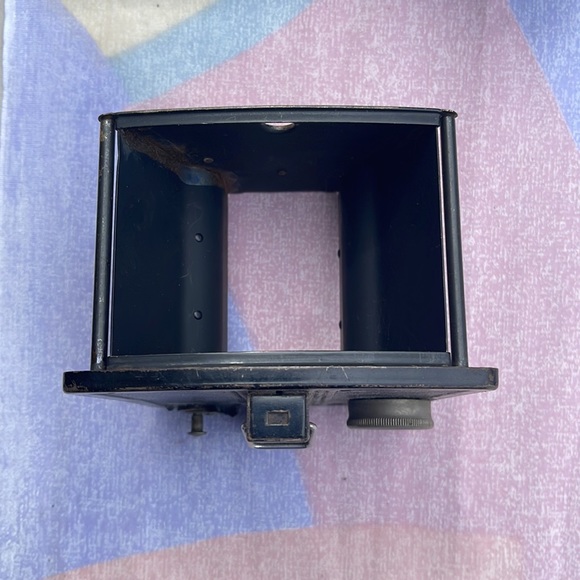 Vintage Kodak camera - Picture 8 of 9